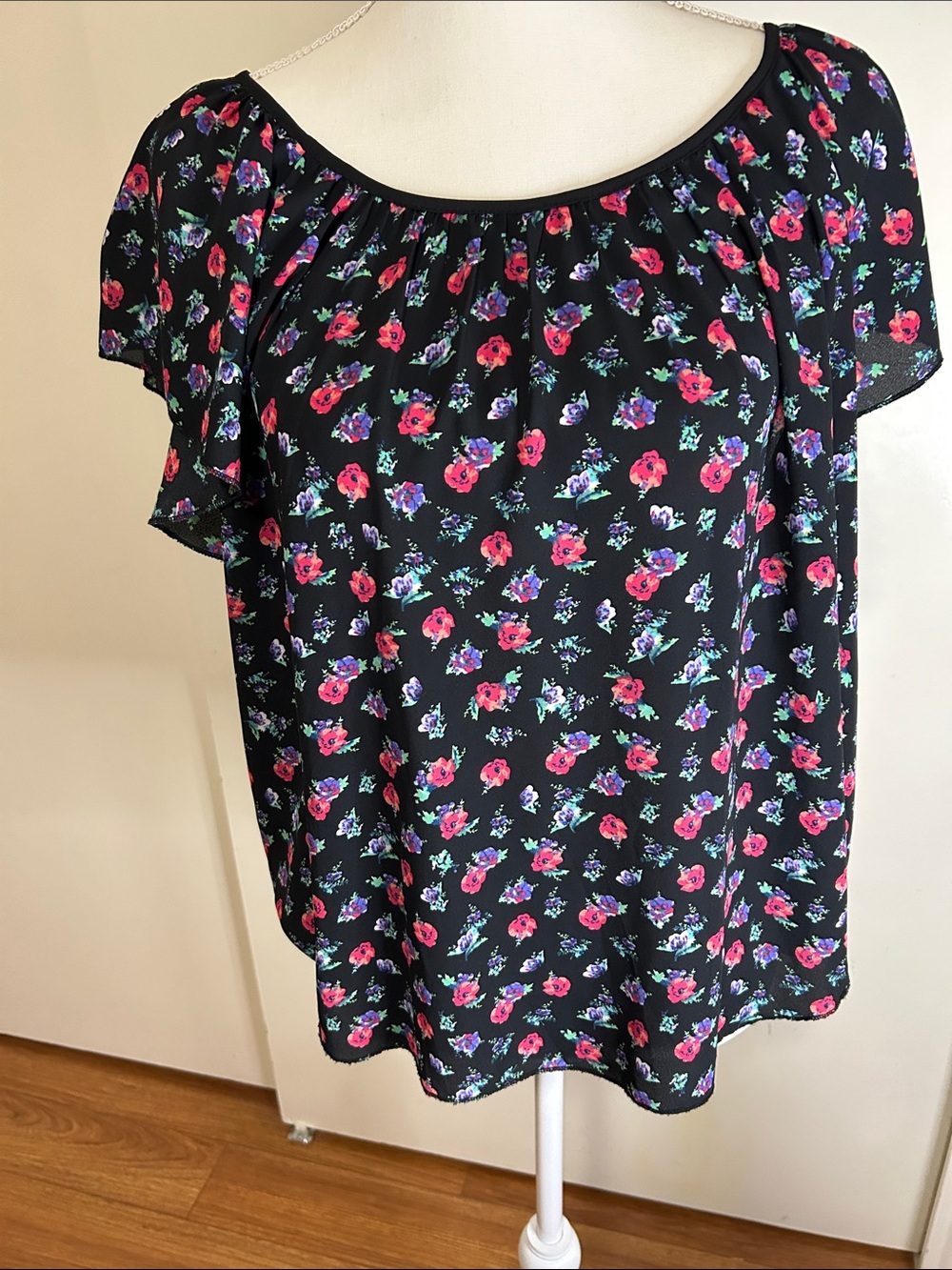 Philosophy Black Floral Short-Sleeve Blouse with Pink & Purple Flowers
